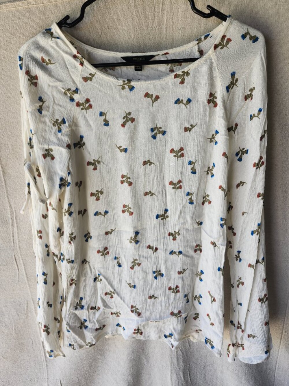 Tresics Luxe Cream Ditsy Floral Long Split Sleeve Blouse M